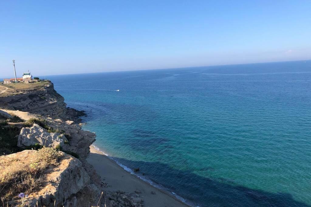Barcaresa-Villa Sur Le Sable Vue Mer Panoramique Piscine Clim Wifi Ле Баркарес Экстерьер фото