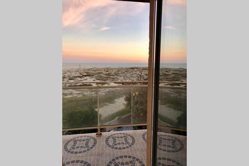 Barcaresa-Villa Sur Le Sable Vue Mer Panoramique Piscine Clim Wifi Ле Баркарес Экстерьер фото